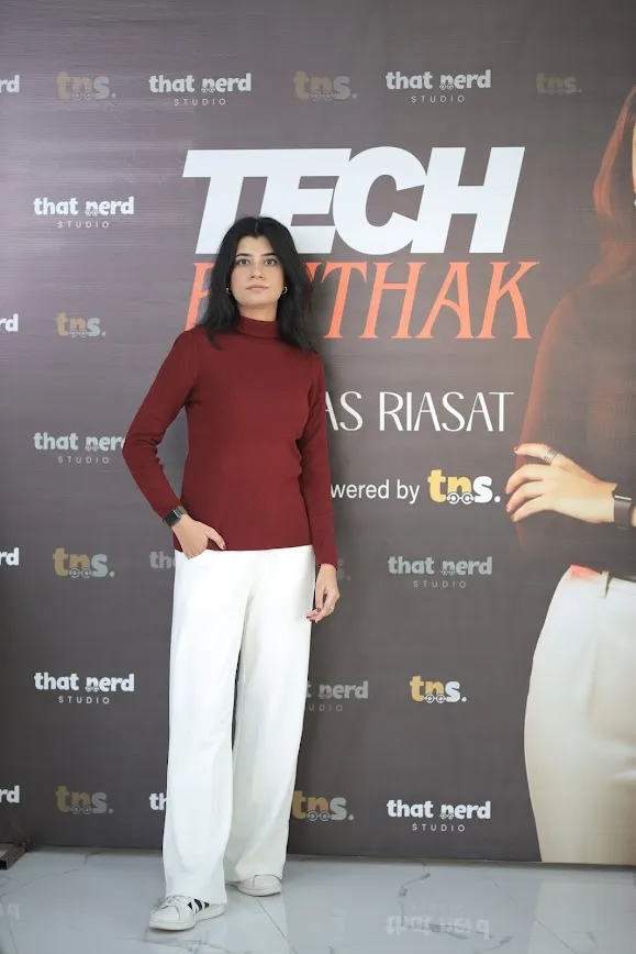 1VzSysQBlYiTSmV_vw04h4X4wLeeRPvmpw1920-h868-iv1